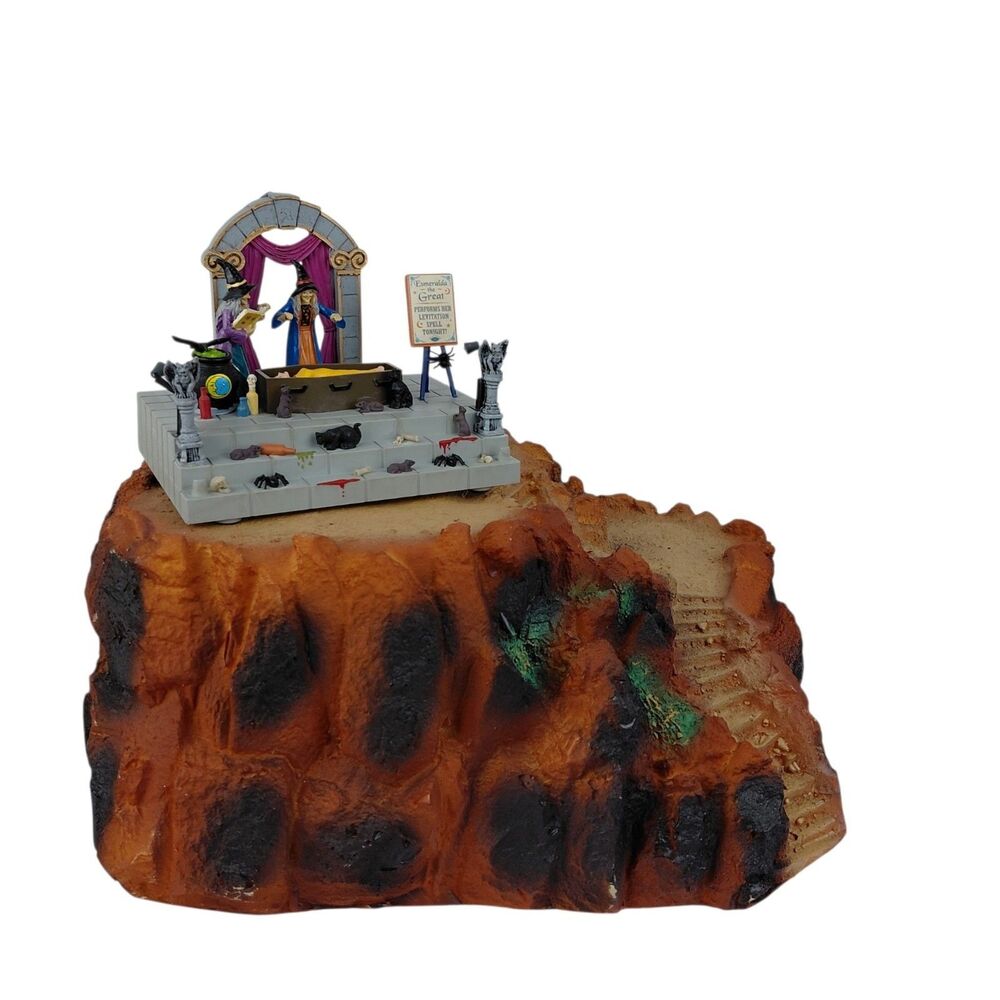 Lemax 74698 HILL TOP DISPLAY PLATFORM Spooky Town Landscape Vtg RARE Retired - Picture 3 of 9